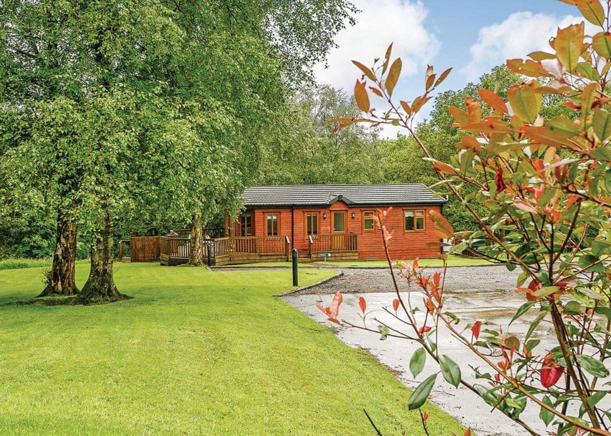 Charlesworth Lodges جلوسوب المظهر الخارجي الصورة